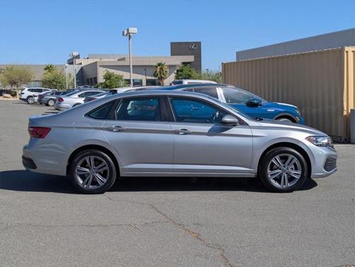 2022 Volkswagen Jetta 1.5T SE