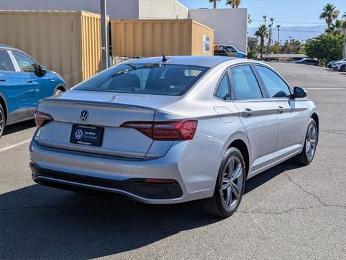2022 Volkswagen Jetta 1.5T SE