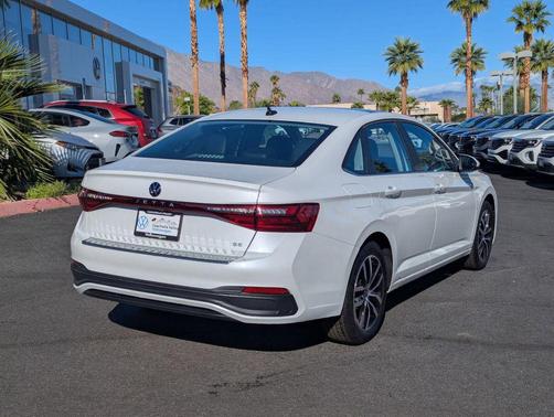 2025 Volkswagen Jetta 1.5T SE