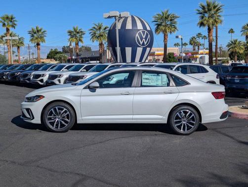 2025 Volkswagen Jetta 1.5T SE