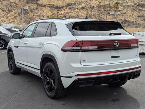 2025 Volkswagen Atlas Cross Sport 2.0T SEL