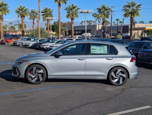 2025 Volkswagen Golf GTI 2.0T S DSG