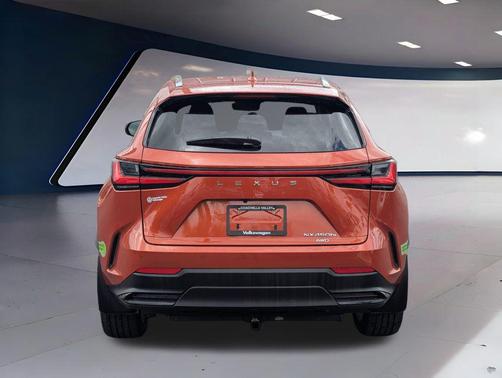 2022 Lexus NX 450h+ Luxury