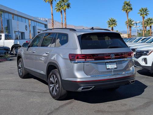 2026 Volkswagen Atlas 2.0T SE