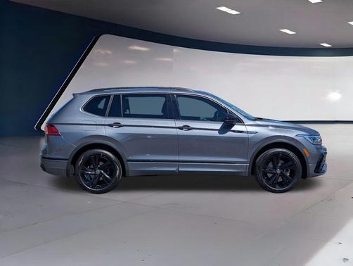 2024 Volkswagen Tiguan 2.0T SE R-Line Black 4MOTION