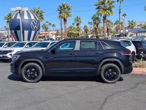 2026 Volkswagen Atlas Cross Sport 2.0T SEL