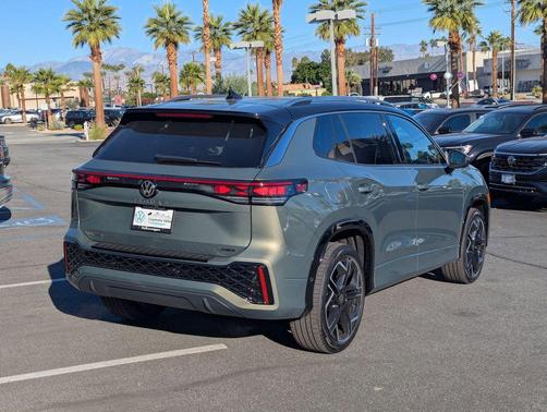 2026 Volkswagen Tiguan 2.0T SEL R-Line 4MOTION