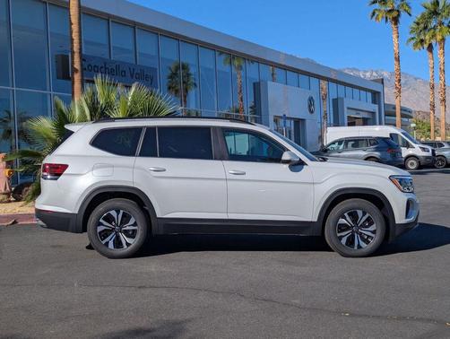 2026 Volkswagen Atlas 2.0T SE