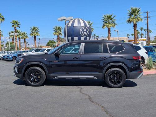 2026 Volkswagen Atlas 2.0T Peak Edition