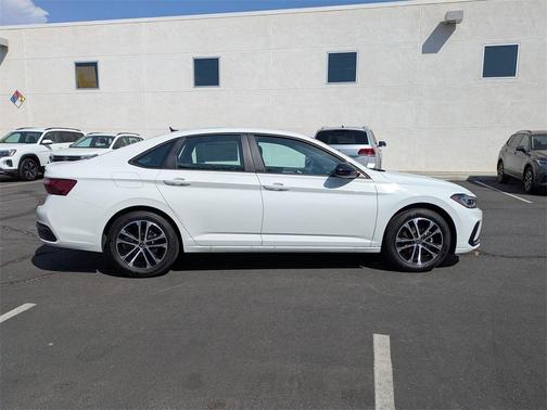 2025 Volkswagen Jetta 1.5T Sport