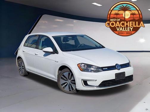 2016 Volkswagen e-Golf SE