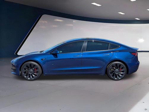 2023 Tesla Model 3 Performance