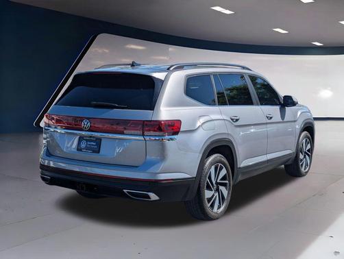 2024 Volkswagen Atlas 2.0T SE w/Technology 4MOTION