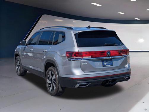 2024 Volkswagen Atlas 2.0T SE w/Technology 4MOTION