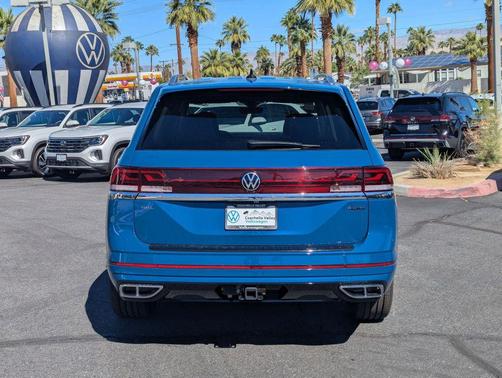 2026 Volkswagen Atlas 2.0T SEL Premium R-Line 4MOTION