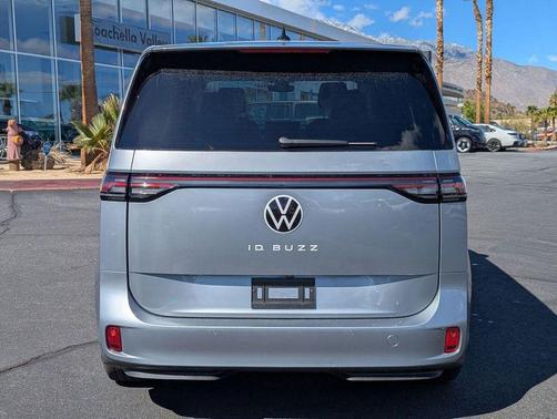 2025 Volkswagen ID. Buzz Pro S Plus