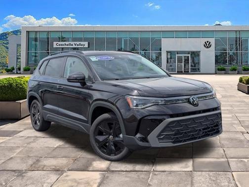 2025 Volkswagen Taos 1.5T SE Black