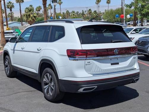 2025 Volkswagen Atlas 2.0T SE
