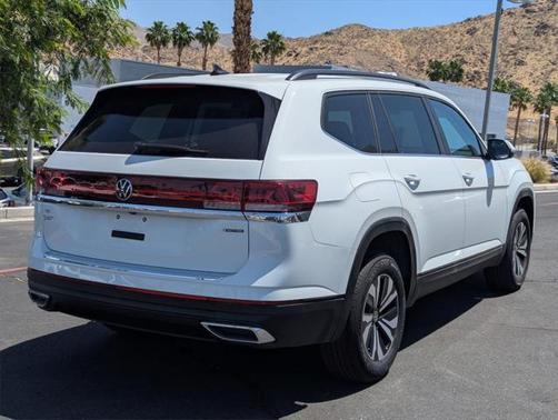 2025 Volkswagen Atlas 2.0T SE