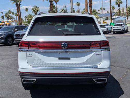 2025 Volkswagen Atlas 2.0T SE