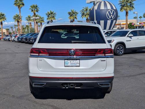 2026 Volkswagen Atlas 2.0T SE w/Technology 4MOTION