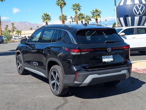 2025 Volkswagen Tiguan 2.0T SE 4MOTION