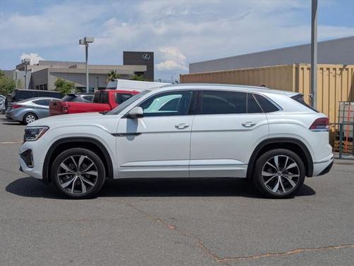 2025 Volkswagen Atlas Cross Sport 2.0T SEL Premium