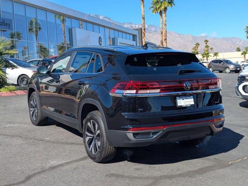 2026 Volkswagen Atlas Cross Sport 2.0T SE