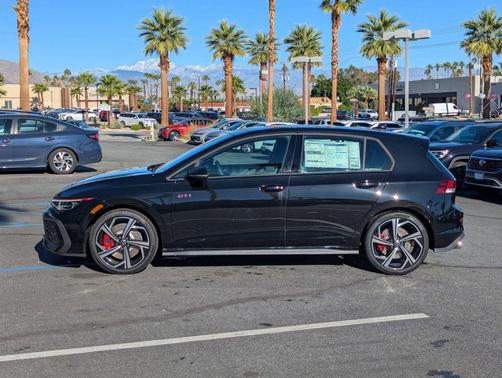 2025 Volkswagen Golf GTI 2.0T SE DSG