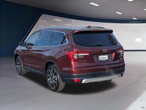 2021 Honda Pilot Touring 8-Passenger