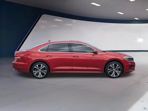 2022 Volkswagen Passat 2.0T SE