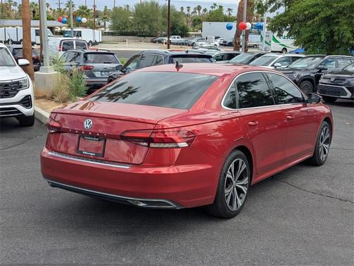 2022 Volkswagen Passat 2.0T SE