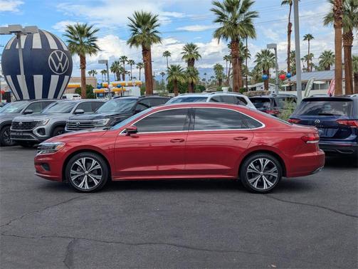 2022 Volkswagen Passat 2.0T SE