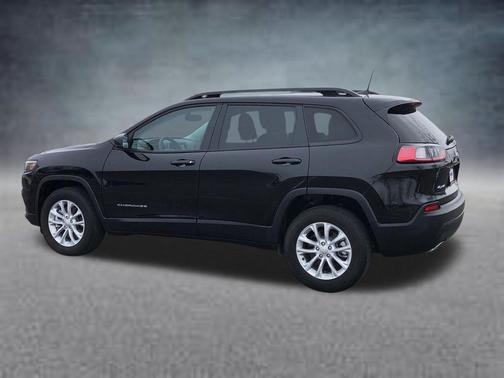 2022 Jeep Cherokee Latitude Lux