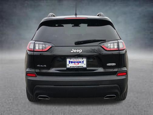 2022 Jeep Cherokee Latitude Lux