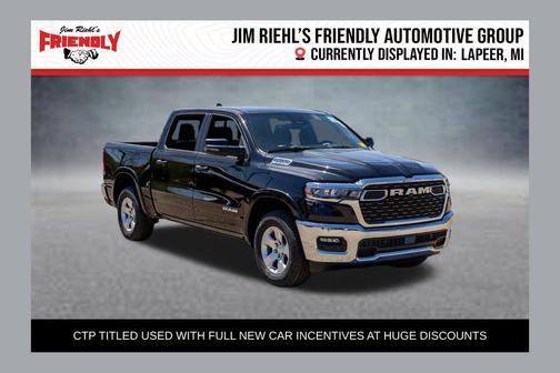 Diamond Black Crystal Pearlcoat 2026 RAM 1500 Big Horn/Lone Star