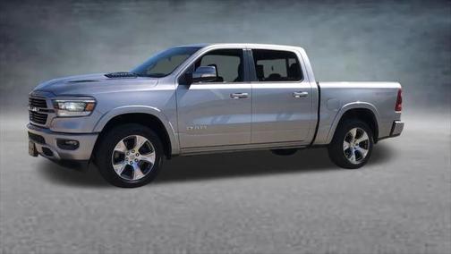 2020 RAM 1500 Laramie Crew Cab 4x4 57' Box