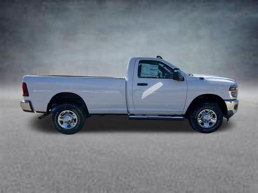 2026 RAM 2500 Tradesman Regular Cab 4x4 8' Box