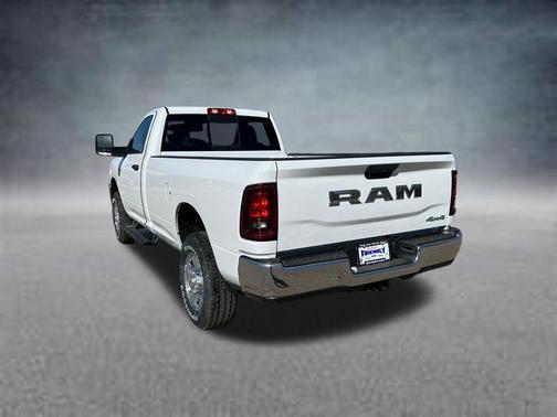 2026 RAM 2500 Tradesman Regular Cab 4x4 8' Box