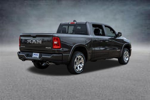 Granite Crystal Metallic Clearcoat 2026 RAM 1500 Big Horn/Lone Star