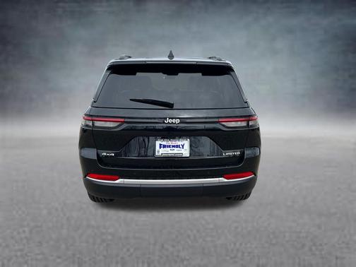 Diamond Black Crystal Pearlcoat 2026 Jeep Grand Cherokee Limited