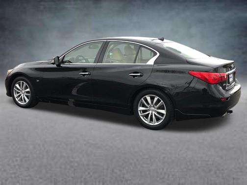 2014 INFINITI Q50 Premium
