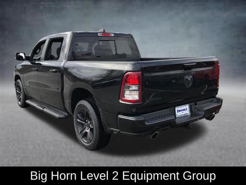 Diamond Black Crystal Pearlcoat 2021 RAM 1500 Big Horn/Lone Star