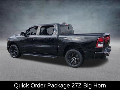 Diamond Black Crystal Pearlcoat 2021 RAM 1500 Big Horn/Lone Star