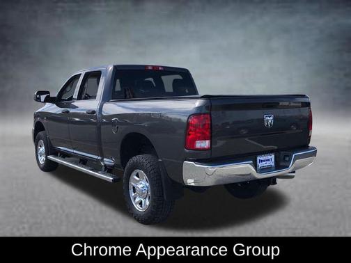 Granite Crystal Metallic Clearcoat 2018 RAM 2500 Tradesman Crew Cab 4x4 6'4' Box