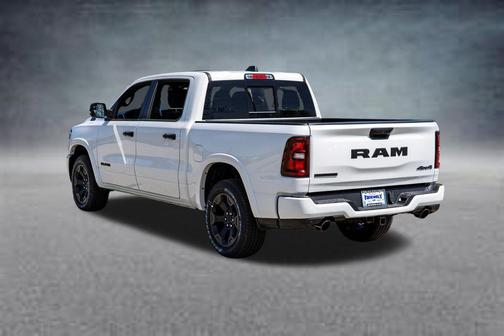 Bright White Clearcoat 2026 RAM 1500 Big Horn/Lone Star