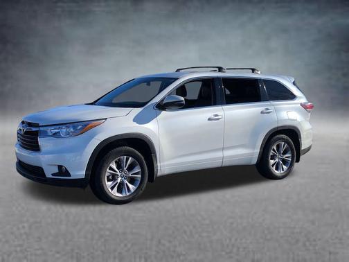 2016 Toyota Highlander LE Plus