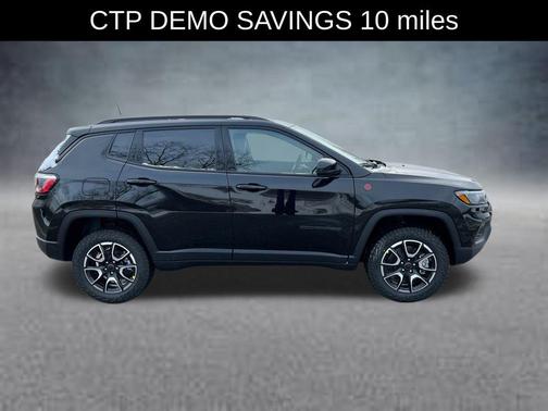 2026 Jeep Compass Trailhawk