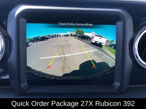 Bright White Clearcoat 2023 Jeep Wrangler Rubicon 392