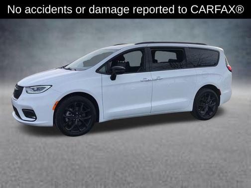 2024 Chrysler Pacifica Limited